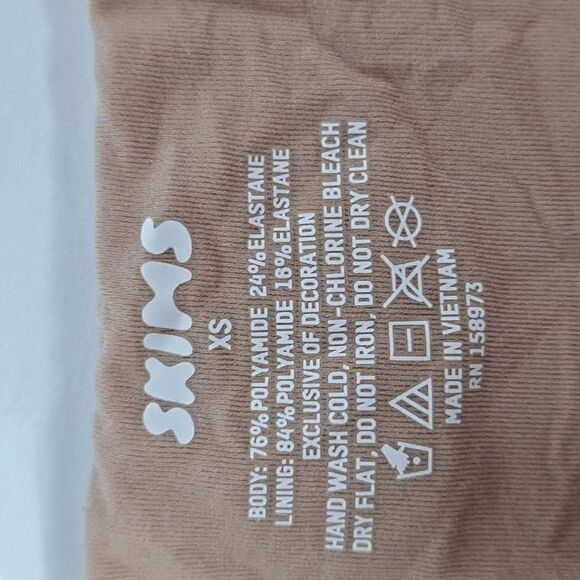 Skims ladies Bandeau NWT - Picture 4 of 6